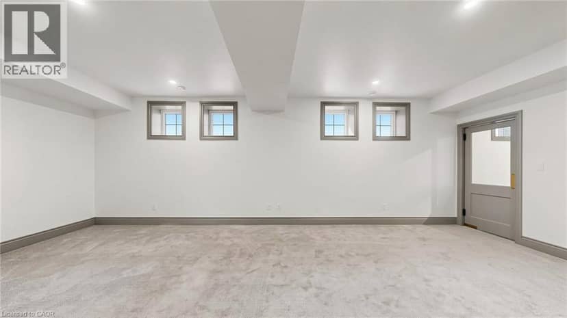 41 TALBOT Road — photo 29 of 38