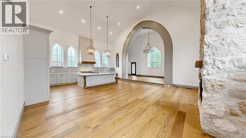 41 TALBOT Road — photo 6 of 38