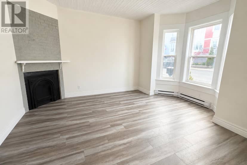 85 Cabot Street — photo 3 of 11