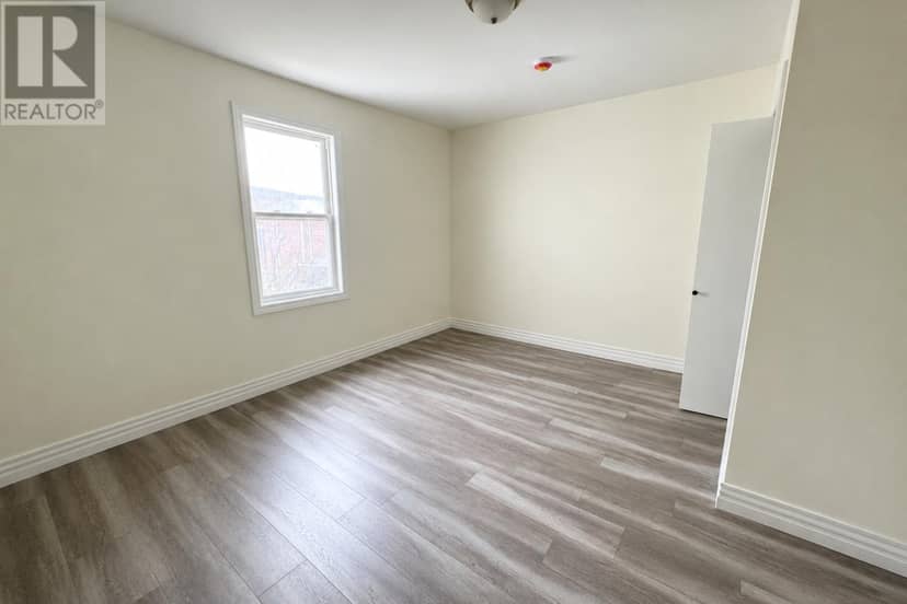 85 Cabot Street — photo 9 of 11