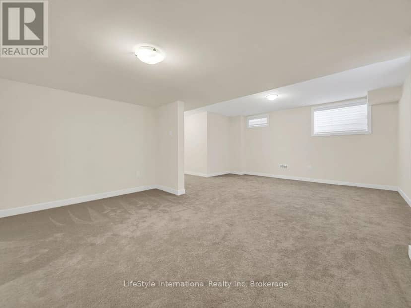24 Hutchison Road — photo 38 of 39