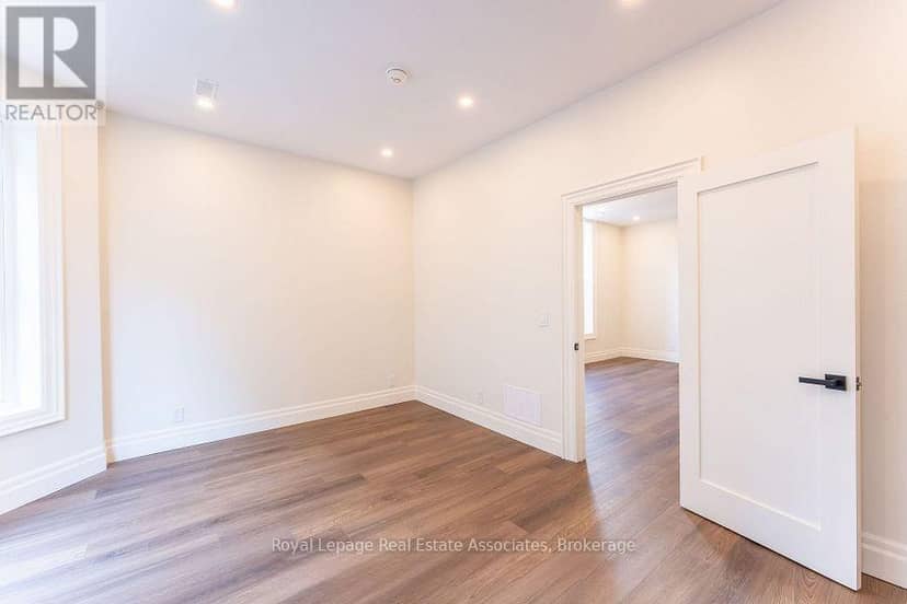 54 / 56 Stewart Street — photo 37 of 40