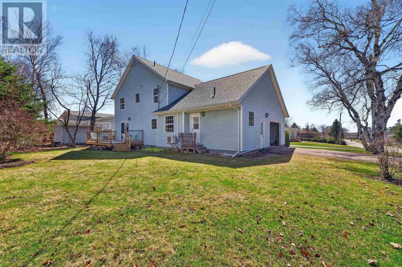 20 Johnson Avenue — photo 39 of 40