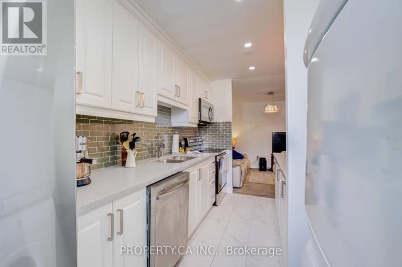 109 - 966 Inverhouse Drive — photo 7 of 40