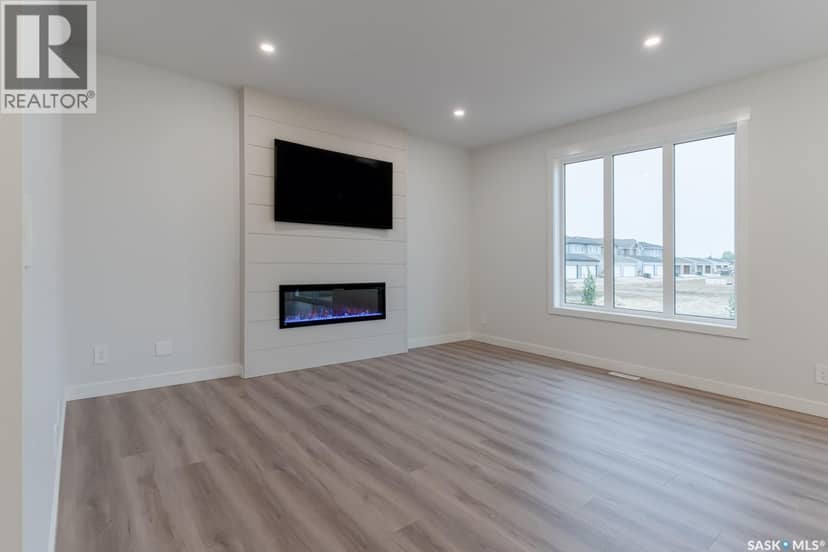 147 Traeger COMMON — photo 2 of 12