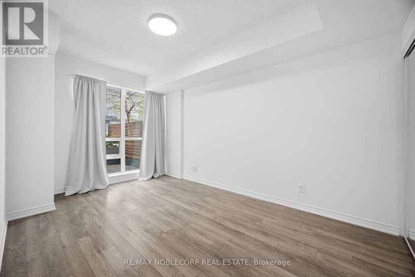 624 - 15 James Finlay Way — photo 26 of 40