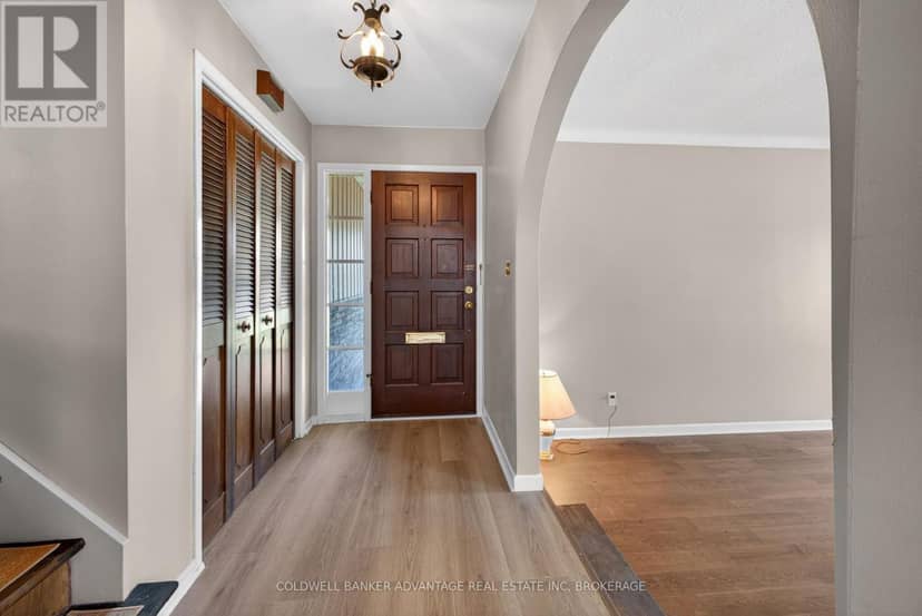 6976 Abbey Circle — photo 14 of 40