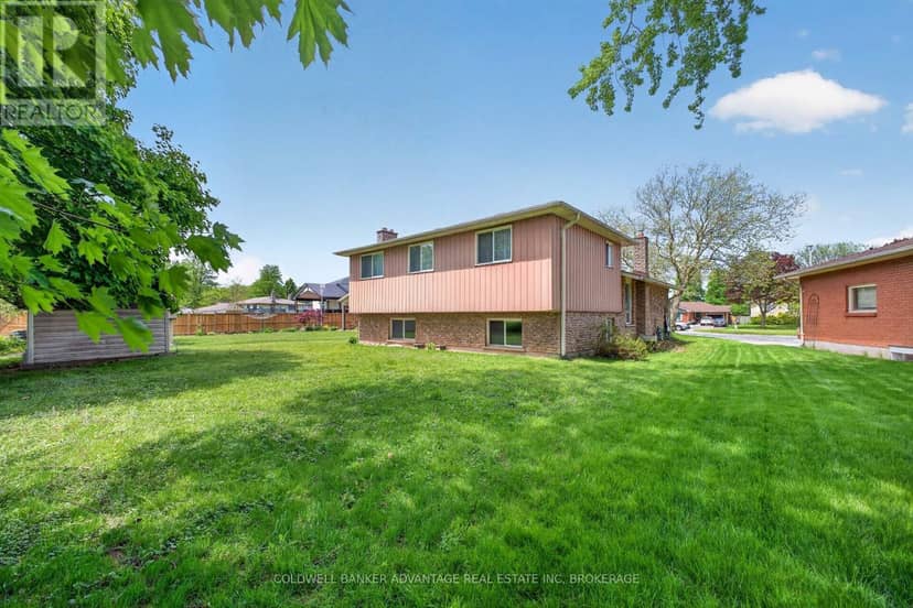 6976 Abbey Circle — photo 4 of 40