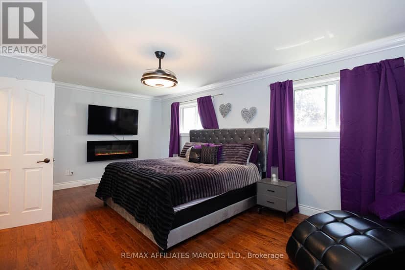 420 Beach Avenue — photo 23 of 40
