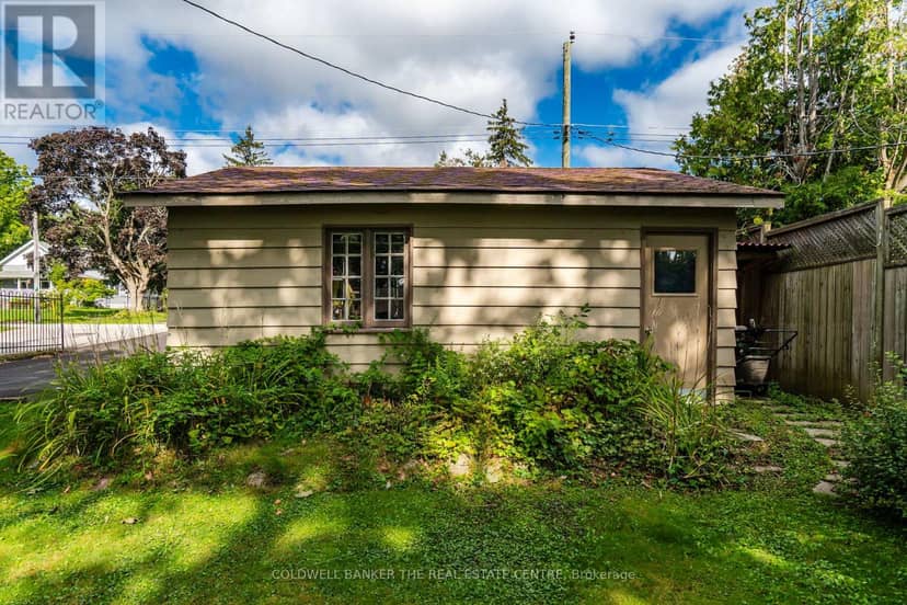 115 Lakeshore Road W — photo 24 of 25