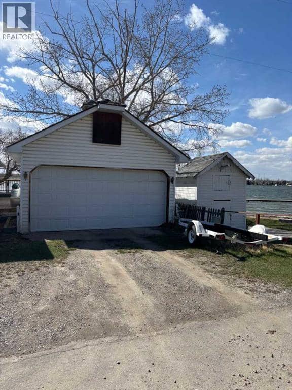 1065 East Chestermere Drive — photo 34 of 40