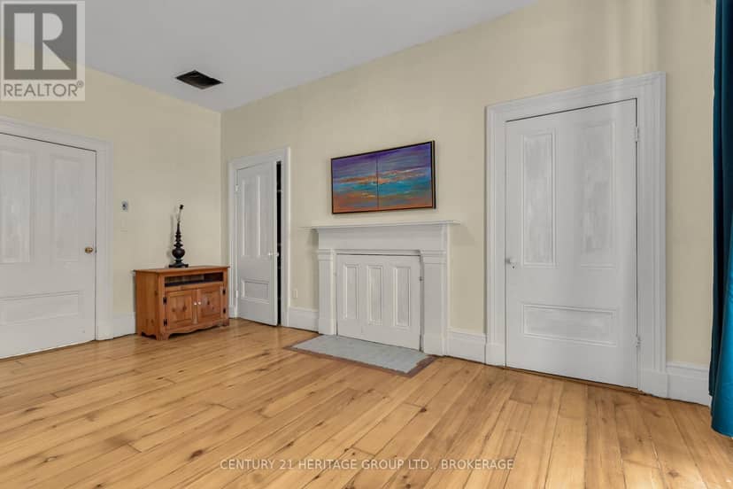 389 King Street — photo 37 of 40