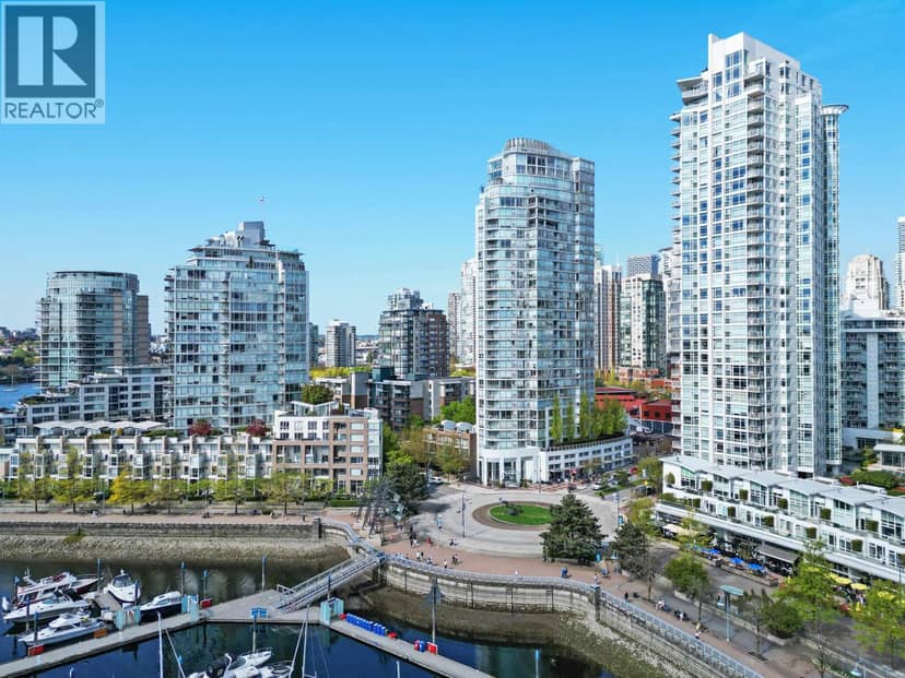 501 1199 MARINASIDE CRESCENT, Vancouver, photo 3