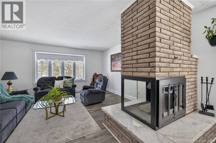 231 rue Delagarde — photo 19 of 40