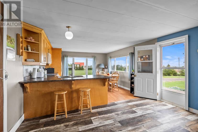 251 King Street, Malpeque, photo 6