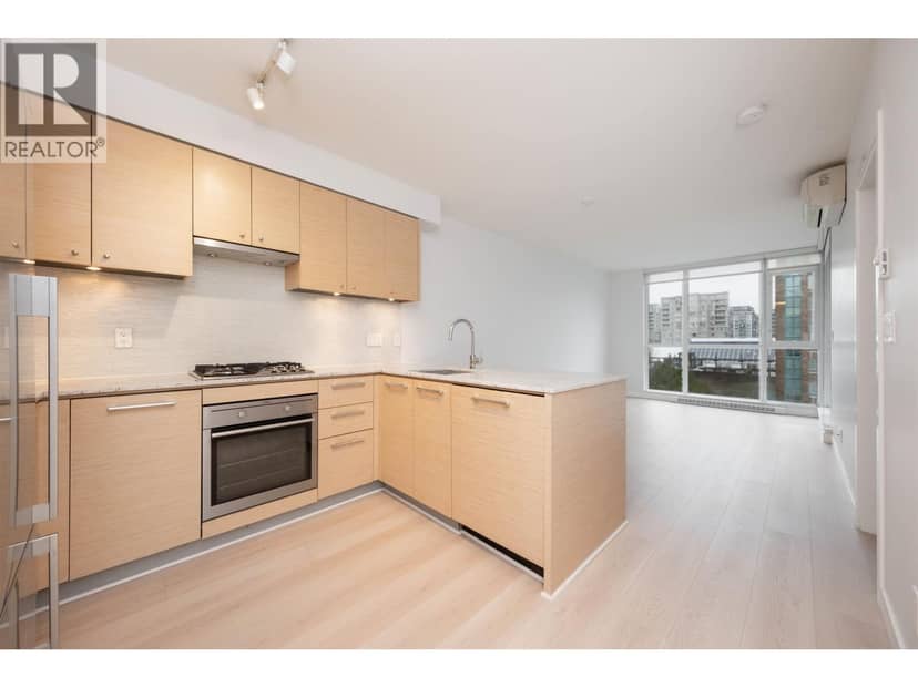 803 6180 COONEY ROAD, Richmond, photo 2