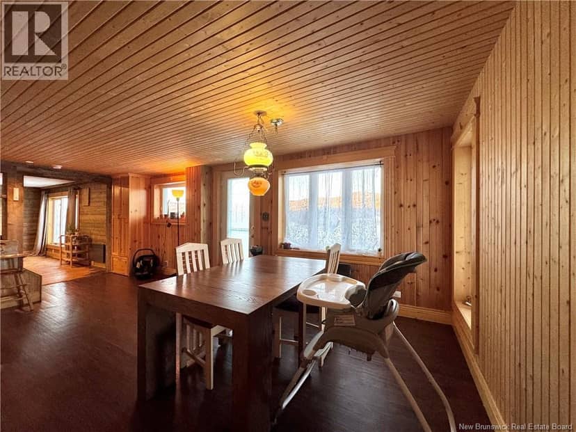 5502 Centrale Street — photo 12 of 31