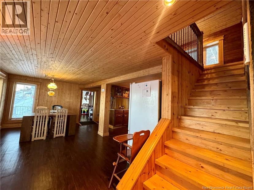 5502 Centrale Street — photo 9 of 31