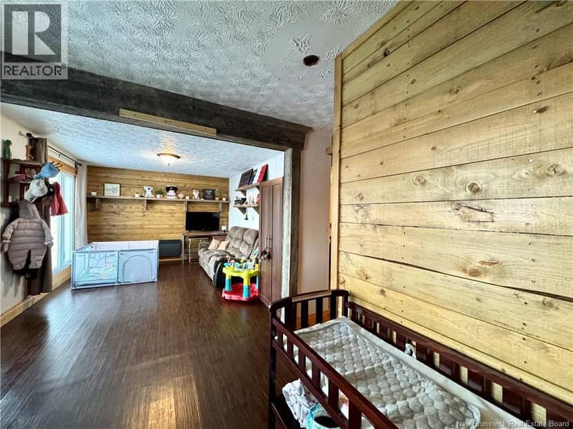 5502 Centrale Street — photo 16 of 31