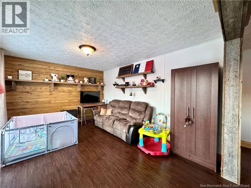 5502 Centrale Street — photo 17 of 31