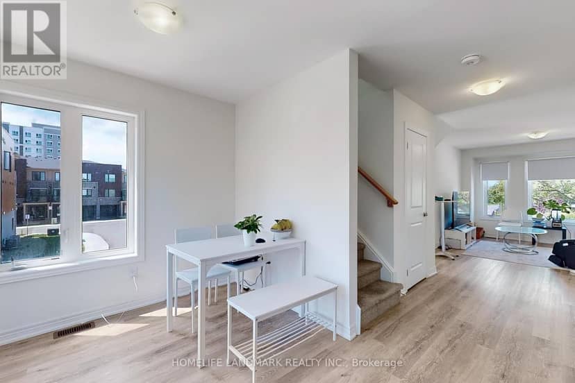 2 Reid Avenue N — photo 8 of 35