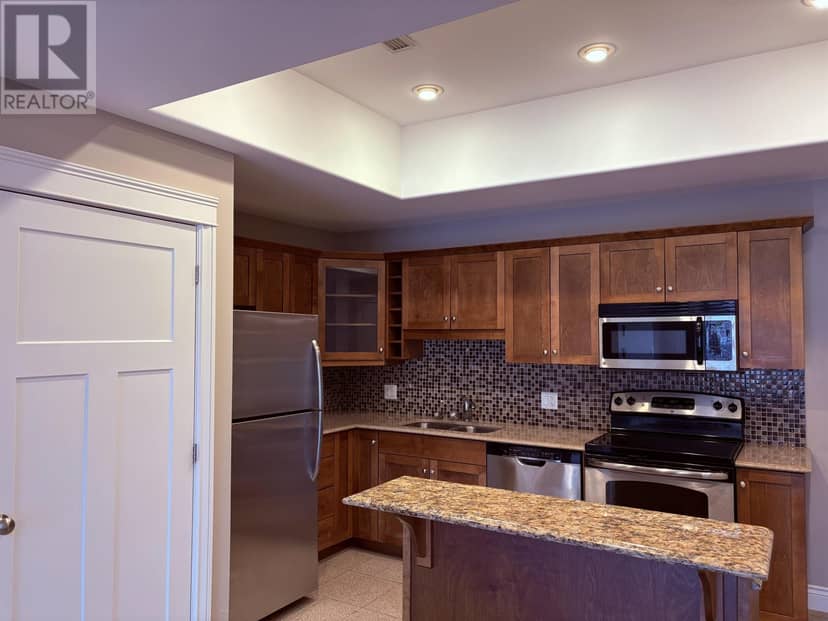 150 Heron Dr. — photo 10 of 22