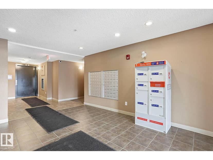 #109 11803 22 AV SW, Edmonton, photo 2