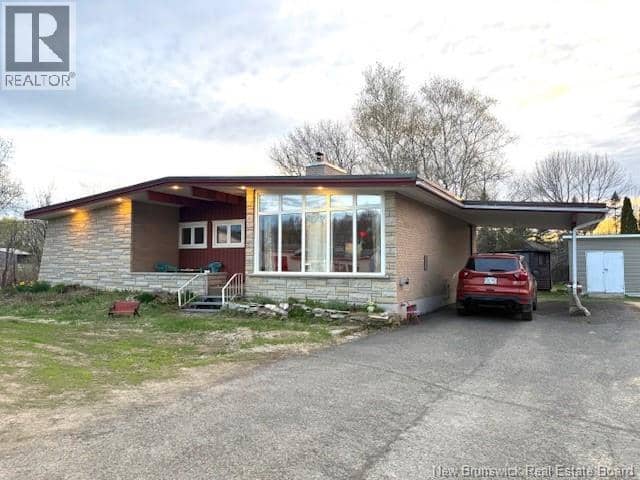 114 Principale Street — photo 1 of 40
