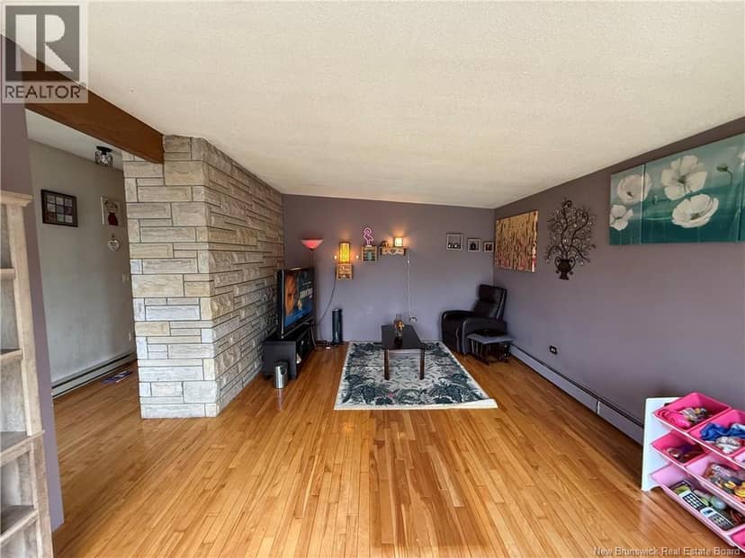 114 Principale Street — photo 10 of 40