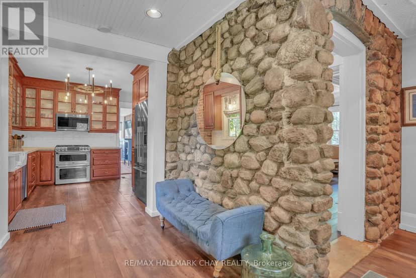2473 Ronald Road — photo 12 of 40