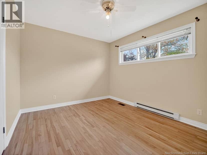 242 Broadway Street — photo 26 of 38
