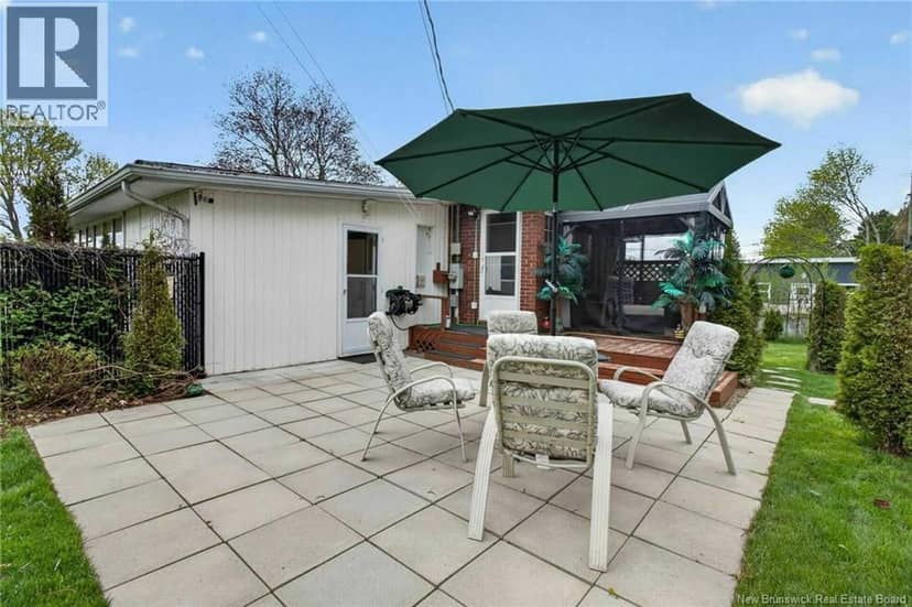 240 Denys Avenue — photo 18 of 20