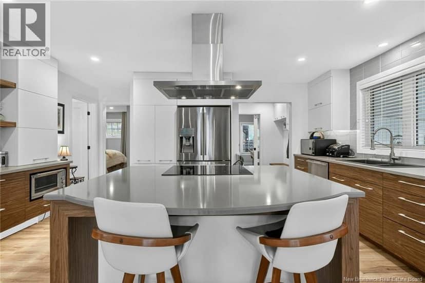 240 Denys Avenue — photo 6 of 20