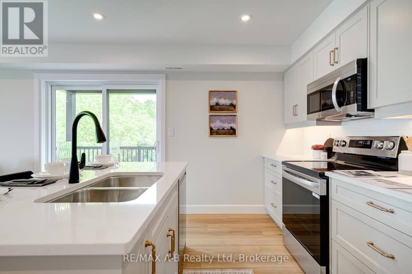 3 - 428 Queen Street W, St. Marys, photo 6