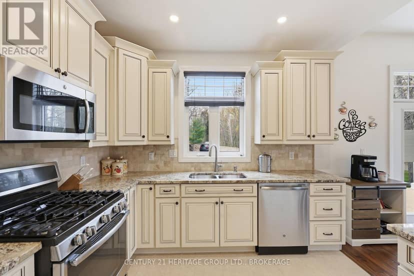 173 Castle Rock Lane — photo 28 of 40