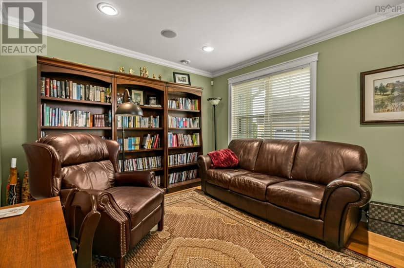 784 Shore Road — photo 33 of 40