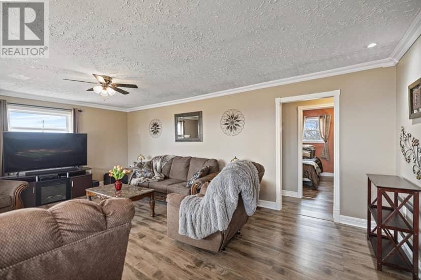 4299 Route 225 — photo 10 of 40