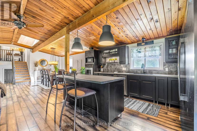 1398 Old Second Road N, Springwater, photo 5