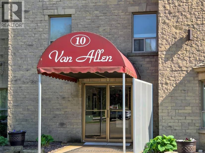 10 Van Allen Avenue — photo 6 of 40