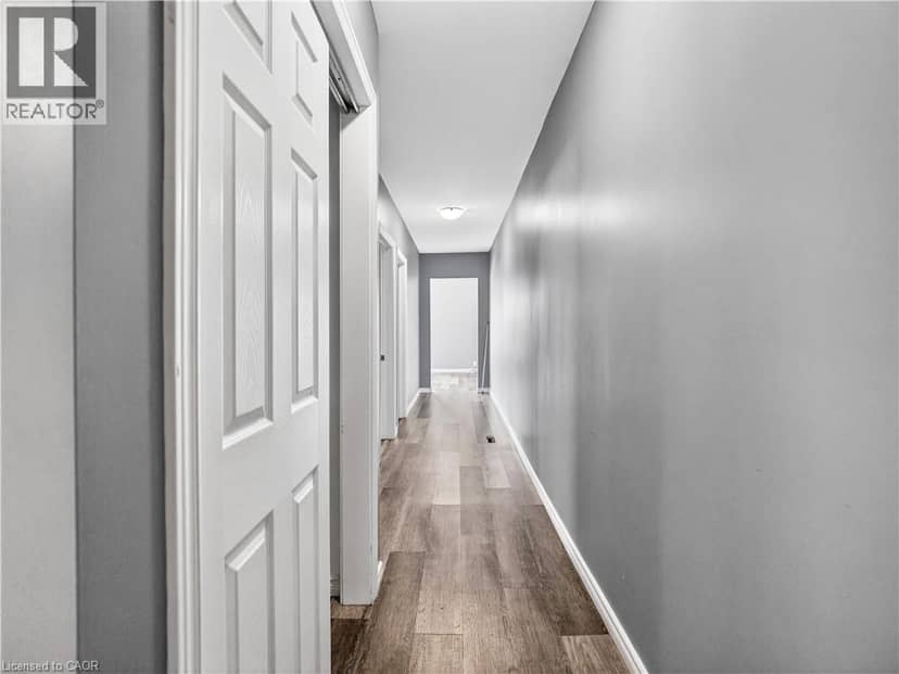 478 EAST MAIN Street — photo 11 of 35