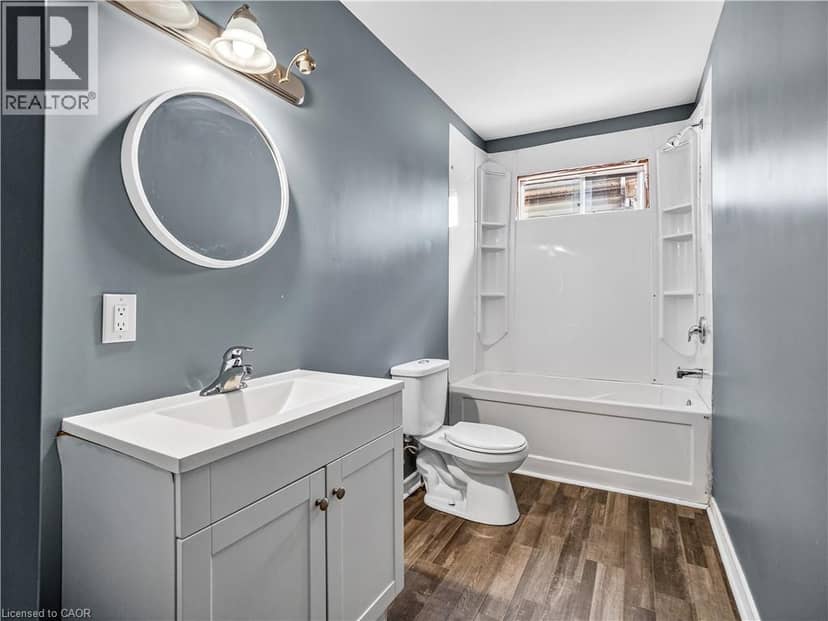 478 EAST MAIN Street — photo 14 of 35