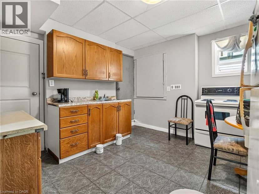 478 EAST MAIN Street — photo 19 of 35