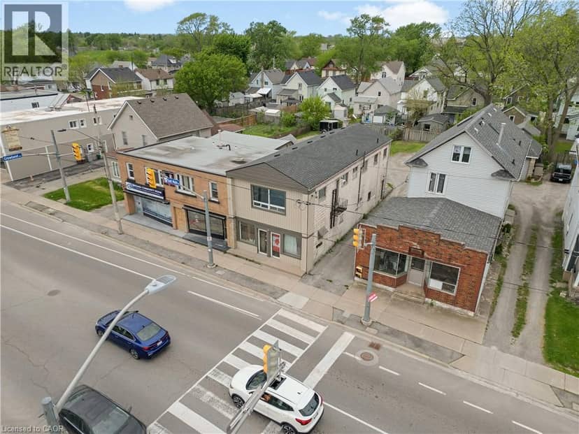 478 EAST MAIN Street, Welland, photo 2