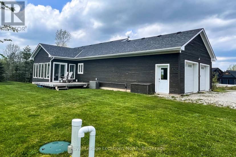 109 Robertson Avenue — photo 3 of 40