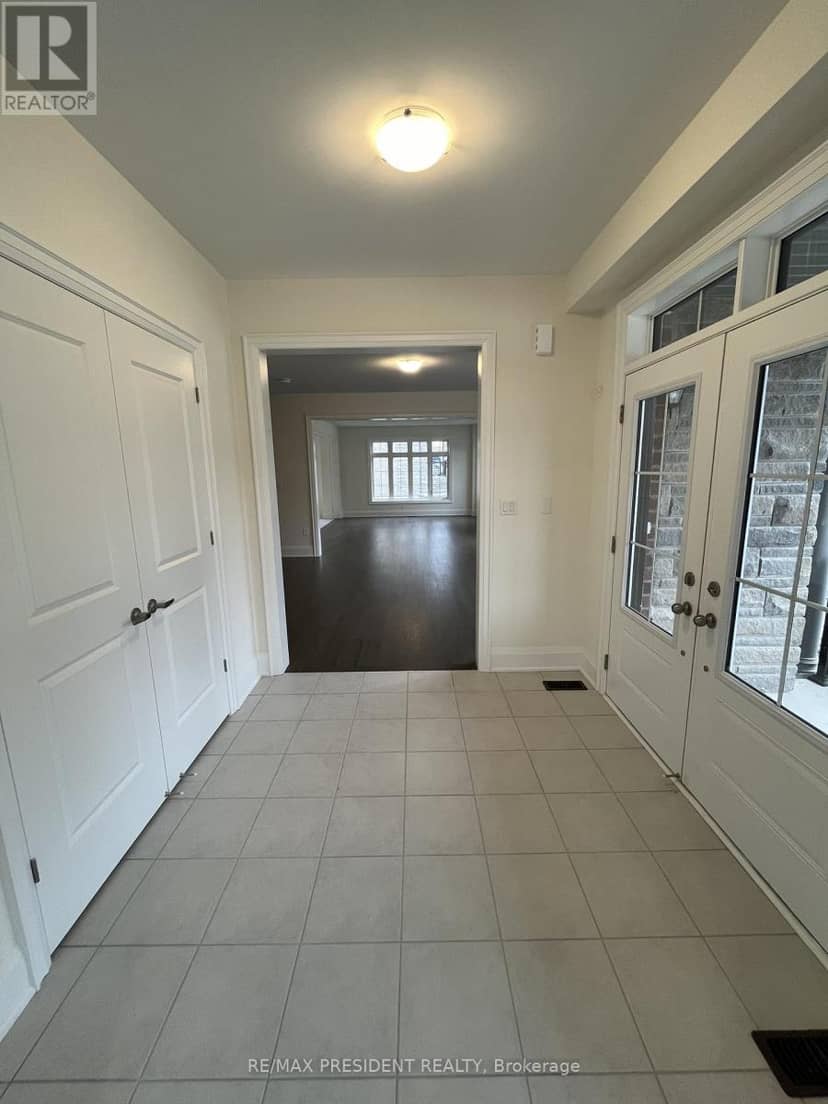 130 Wraggs Road, Bradford West Gwillimbury, photo 6