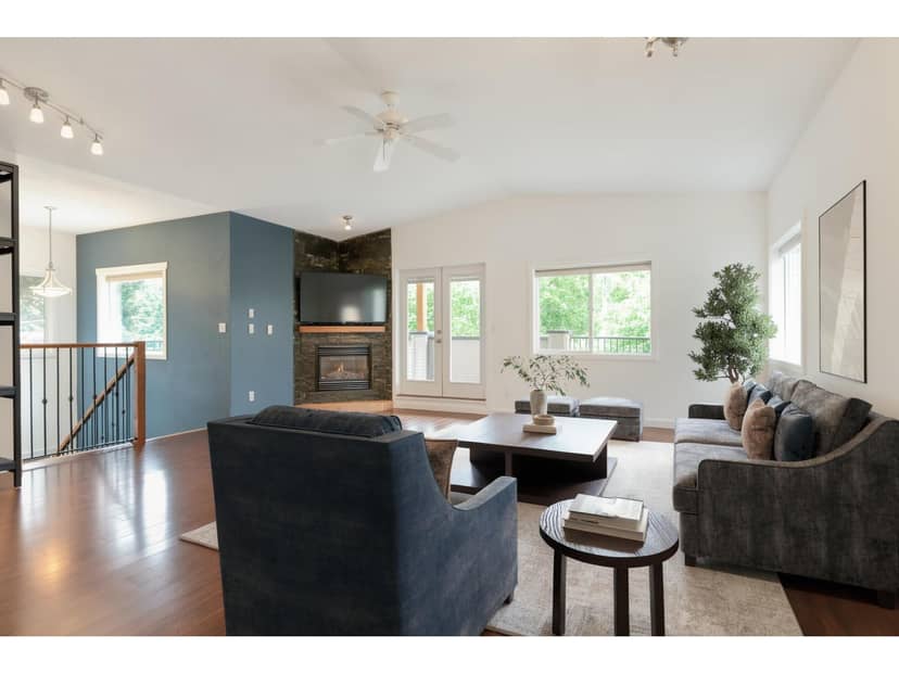 34028 WALNUT AVENUE, Abbotsford, photo 2