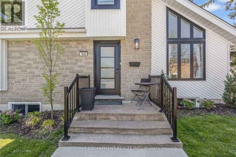 168 Carlton Street — photo 3 of 34