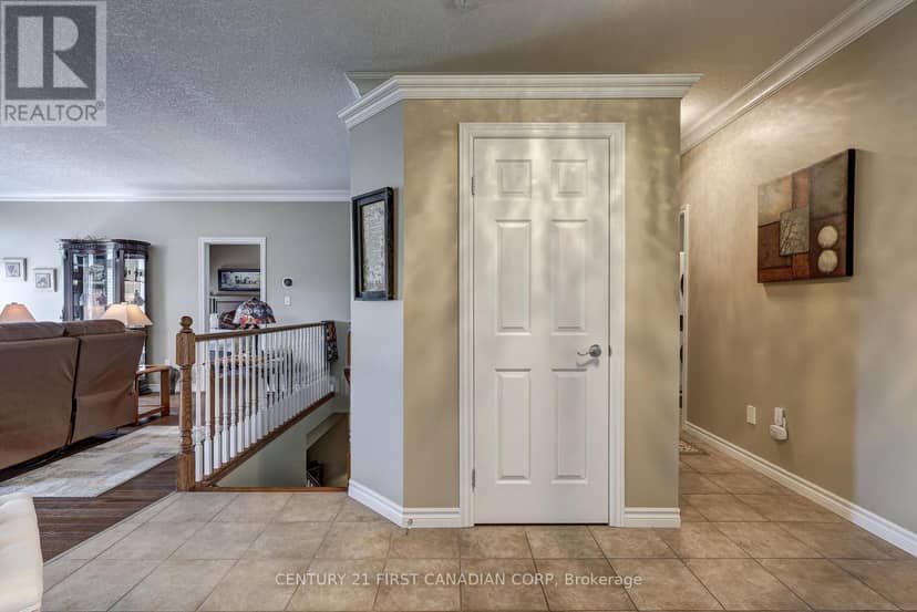 11 - 101 Southgate Parkway — photo 13 of 40