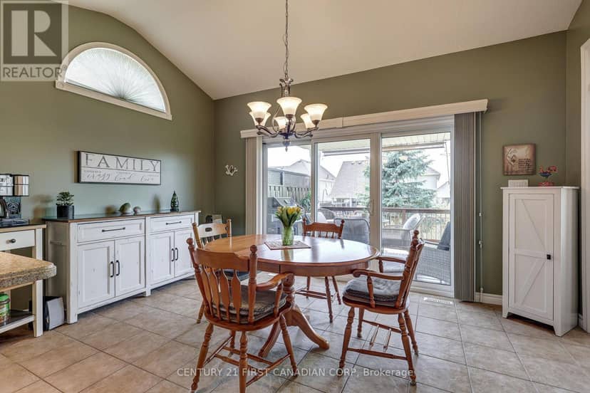 11 - 101 Southgate Parkway — photo 18 of 40