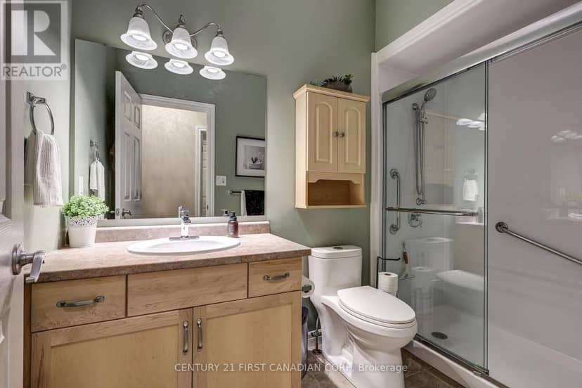 11 - 101 Southgate Parkway — photo 27 of 40